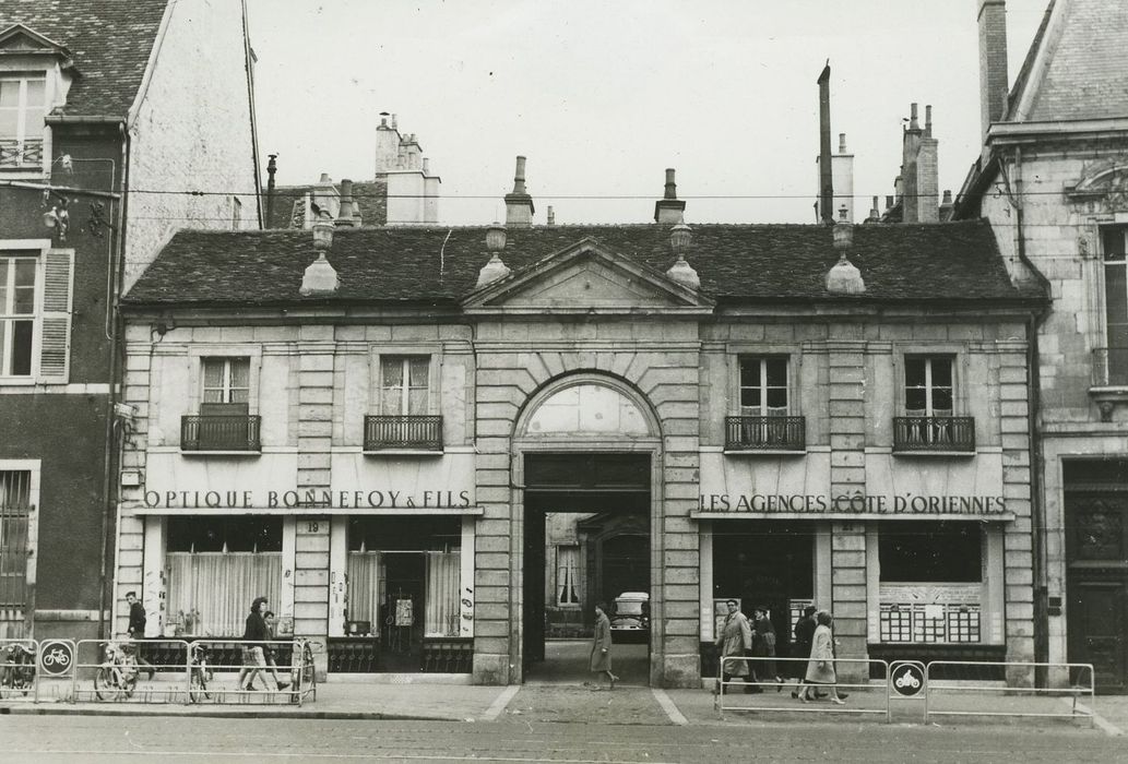 Hôtel de Migieu (ancien) : Façade sur rue, vue générale