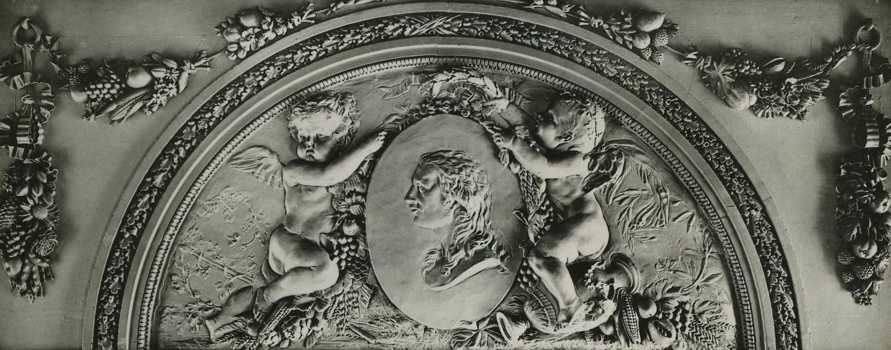 Hôtel du Président Bouhier : Salon Louis XVI, détail des décors