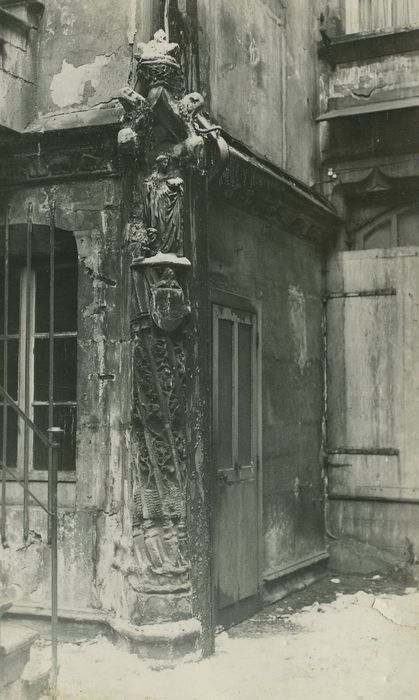 Hôtel Thomas Berbisey : Cour intérieure, vue partielle