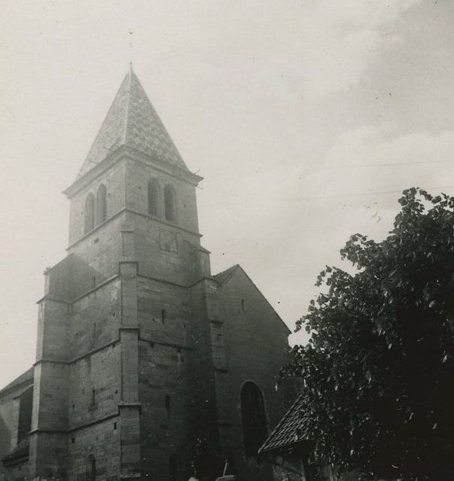 Eglise : Clocher, vue générale