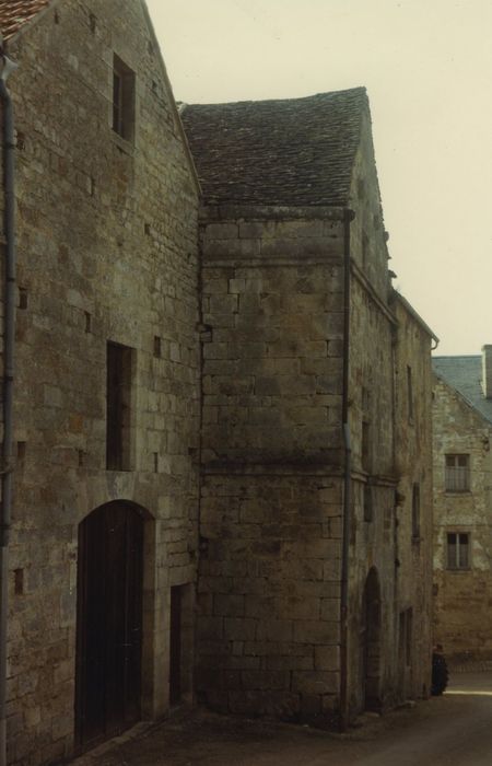 Maison dite des Ecuyers : Façade sur rue, vue générale