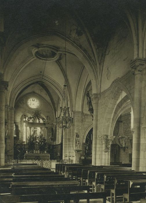 Eglise : Nef, vue générale