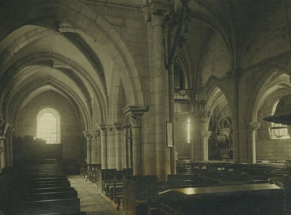 Eglise : Collatéral ouest, vue générale