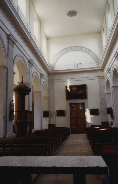 Eglise de l'Assomption : Nef, vue générale