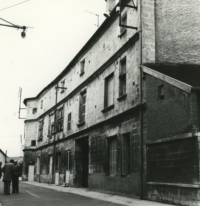 Hôtel Le-Compasseur-de-Courtivron (ancien) : Façade sur rue, vue générale