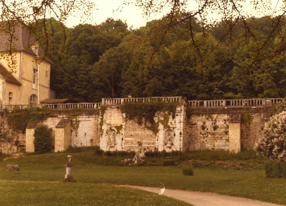 Château : Nymphé, vue générale