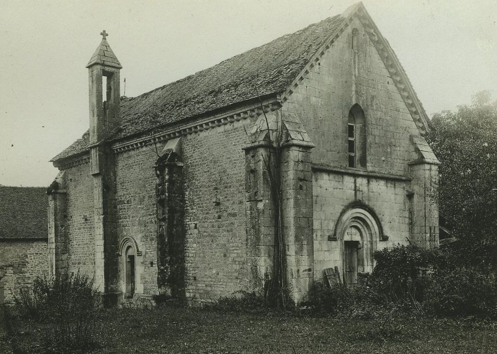 Ancienne chartreuse de Lugny : Chapelle de la Courroirie, ensemble nord-ouest, vue générale