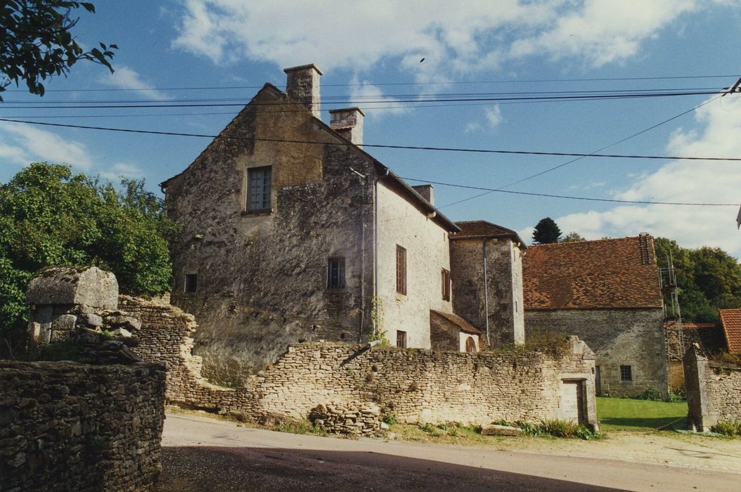 Maison de Vayvrand : Ensemble sud-ouest, vue générale