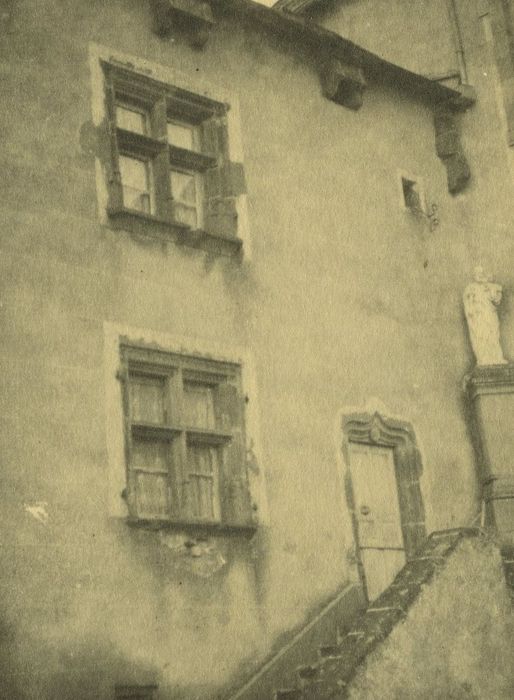 Ancien château de Mercoeur : Façade antérieure, vue partielle