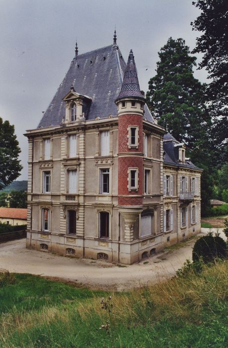 Château de Martinas : Façades sud et ouest, vue générale