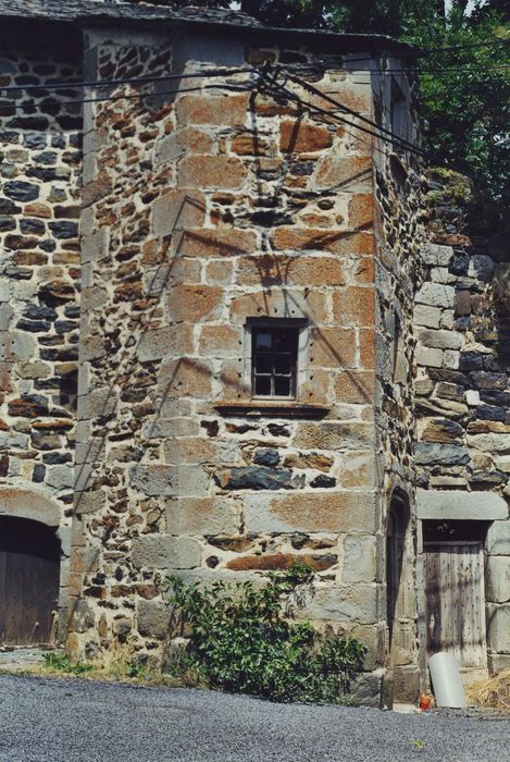 Maison Sauron : Façade d’escalier, tourelle d’escalier, vue générale