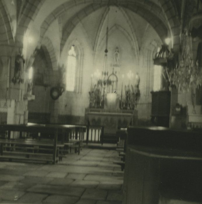 Eglise de la Nativité de la Sainte Vierge : Choeur, vue générale