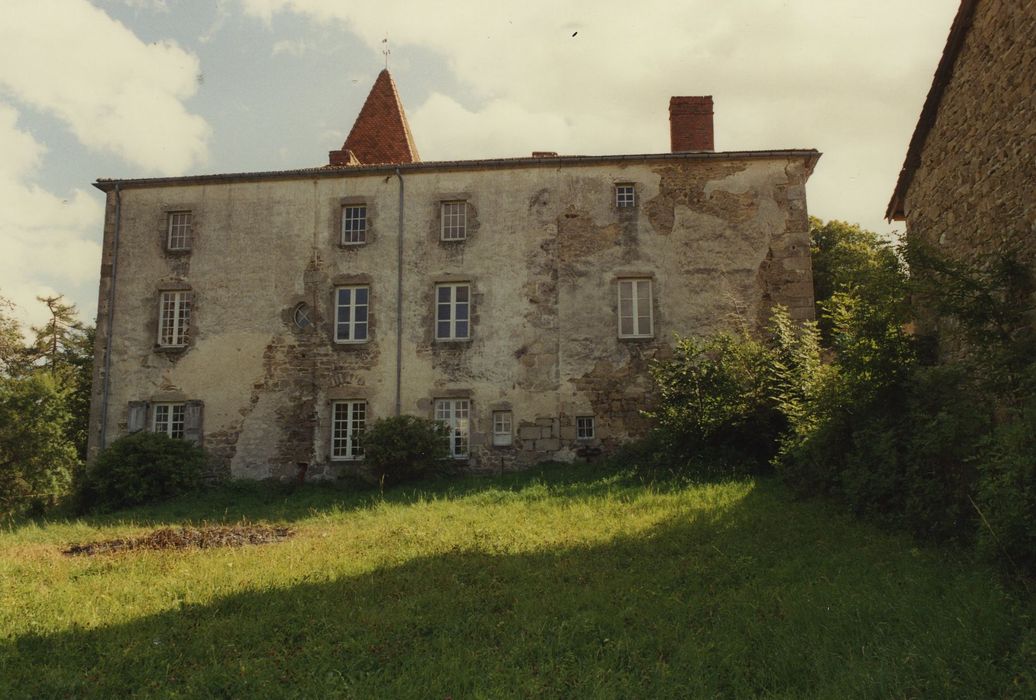 Château de Folgoux : Façade nord, vue générale