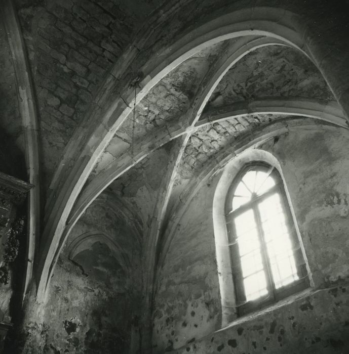 Ancienne église Saint-Jean : Croisillon sud, vue partielle