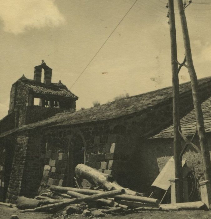 Ancienne église Saint-Jean : Façade latérale sud, vue partielle