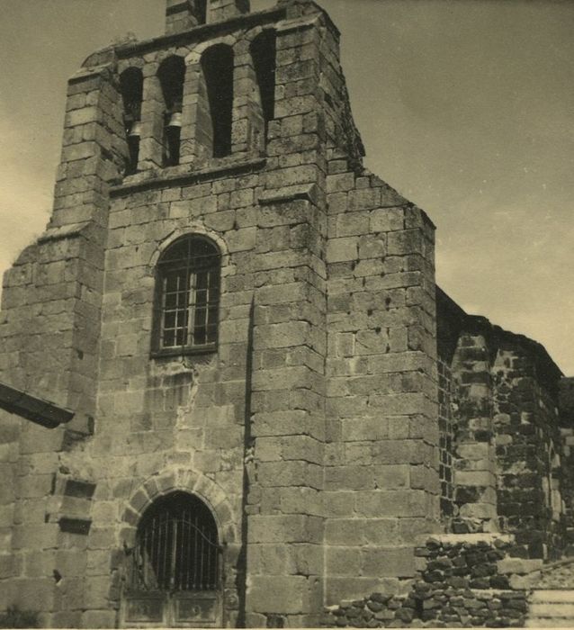 Ancienne église Saint-Jean : Façade occidentale, vue générale