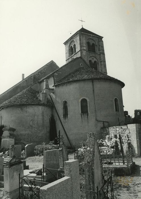 Eglise paroissiale : Chevet, vue générale