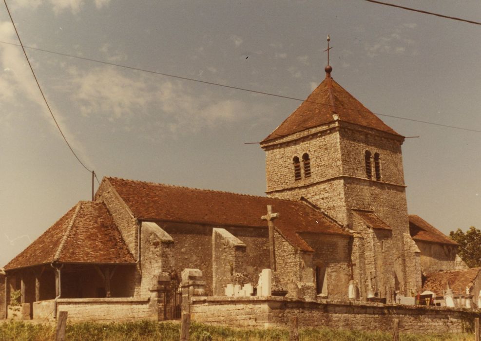 Eglise Saint-Léger : Ensemble sud-ouest, vue générale