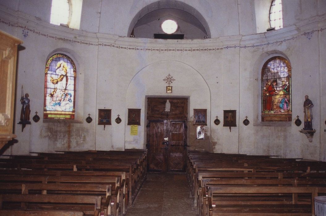 Eglise Saint-Barthélémy : Nef, vue partielle