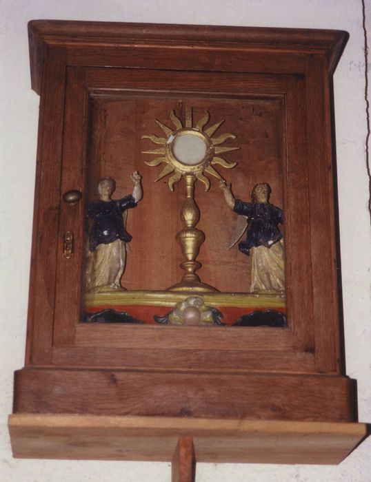 bâton de procession : Monstrance entre deux anges céroféraires