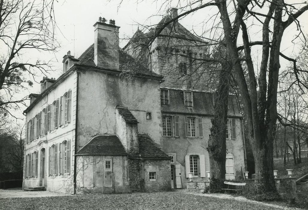 Château : Ensemble nord-est, vue générale