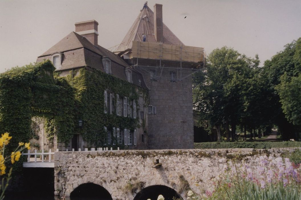 Château : Façade nord, vue générale