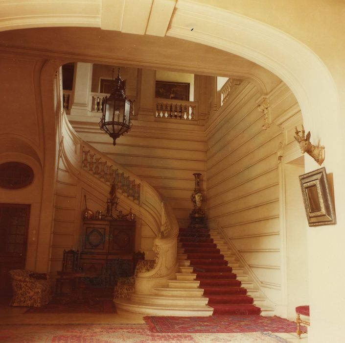 Château : Escalier d’honneur, vueg énérale