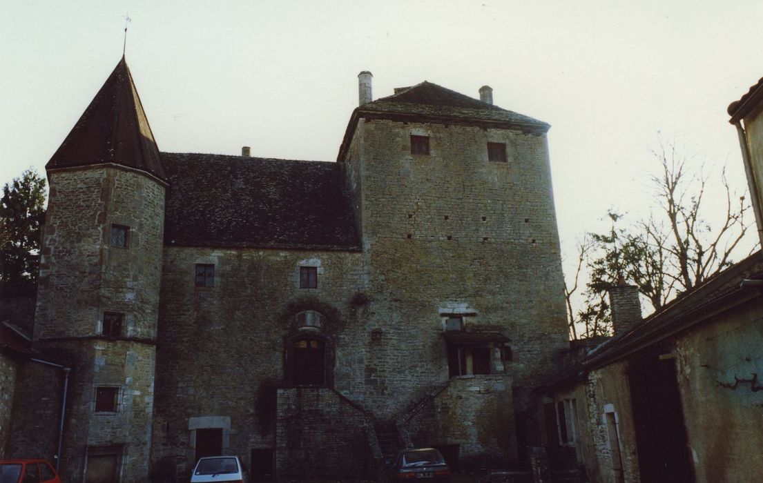 Château de Gamay : Façade nord, vue générale