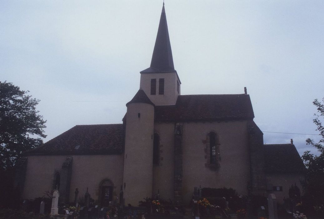 Eglise Saint-Clément : Façade latérale sud, vue générale