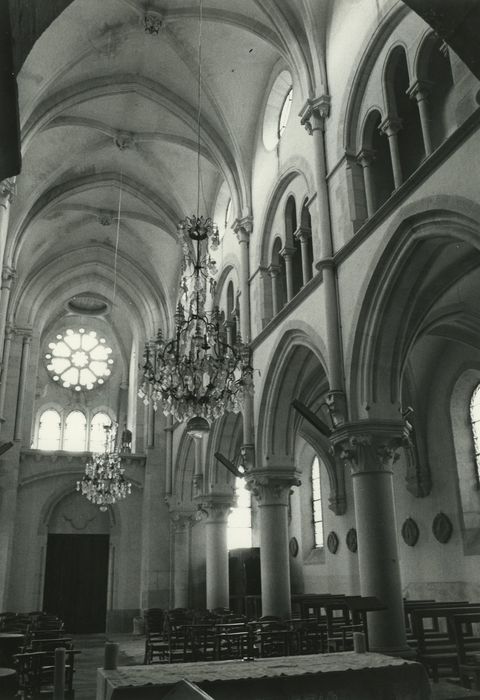 Eglise Notre-Dame : Nef, vue générale