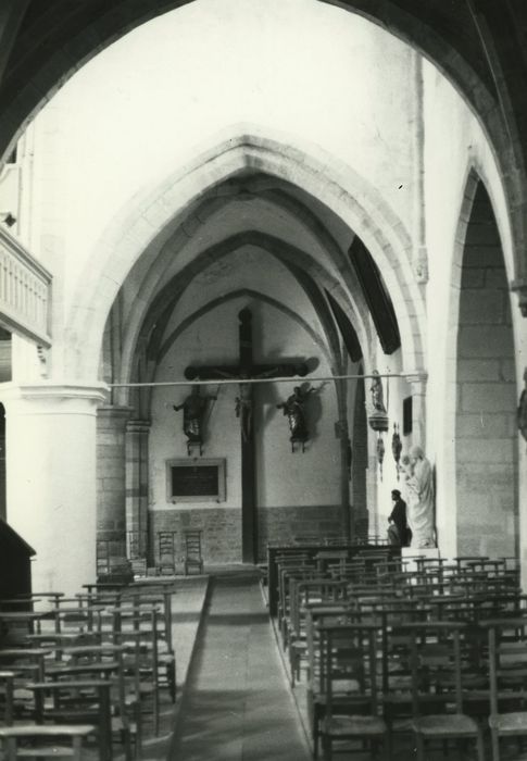 Eglise paroissiale : Bas-côté sud, vue partielle