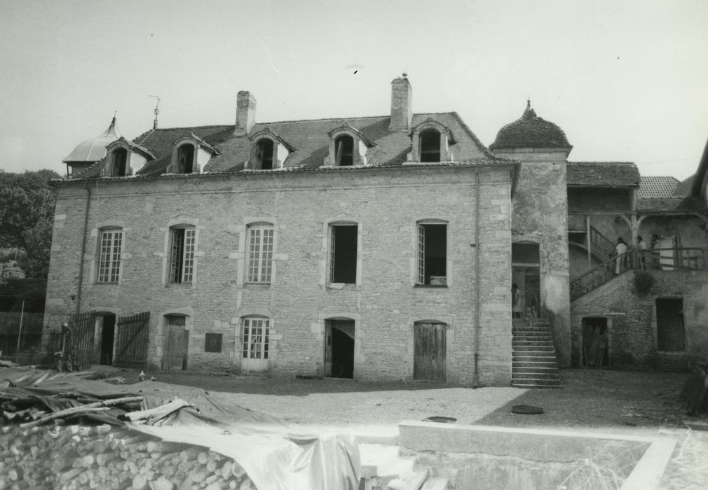 Château : Façade nord, vue générale