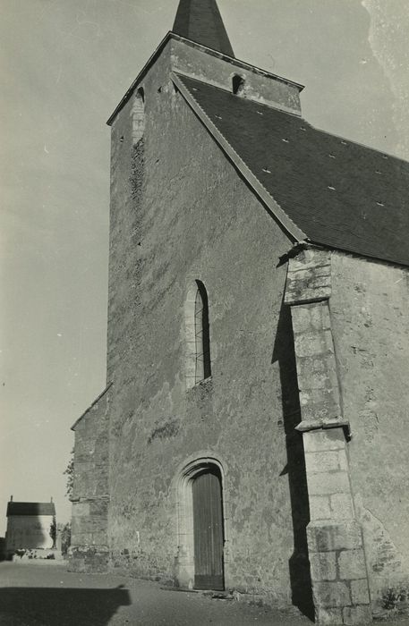 Eglise paroissiale : Façade occidentale, vue générale