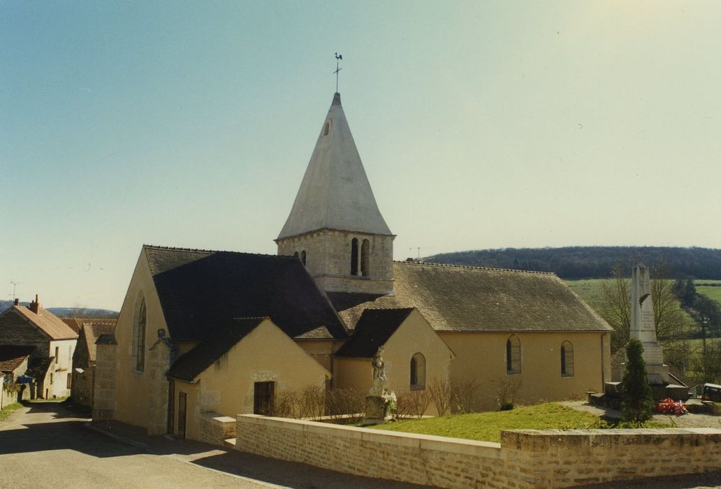 Eglise Saint-Léger : Ensemble nord-est, vue générale