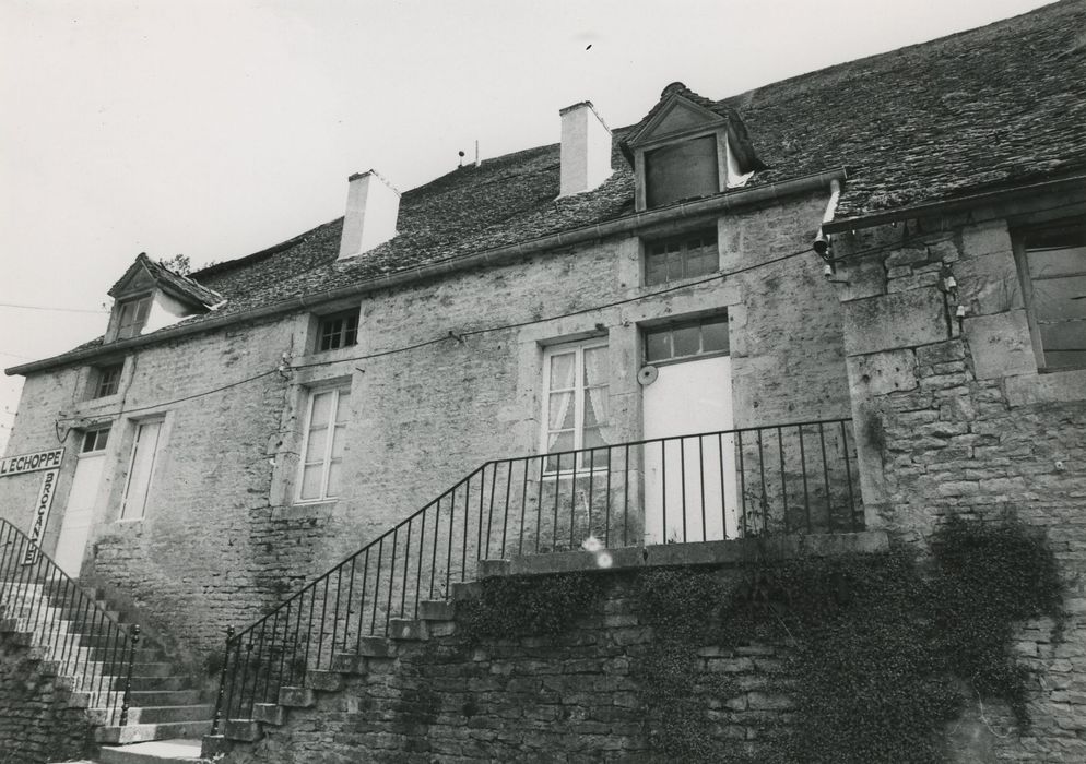 Forges (anciennes) : Bâtiment des ouvriers, partie est, façade nord, vue générale