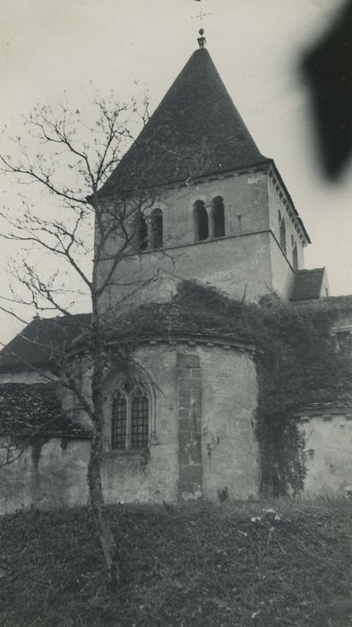 Eglise paroissiale : Chevet, vue générale