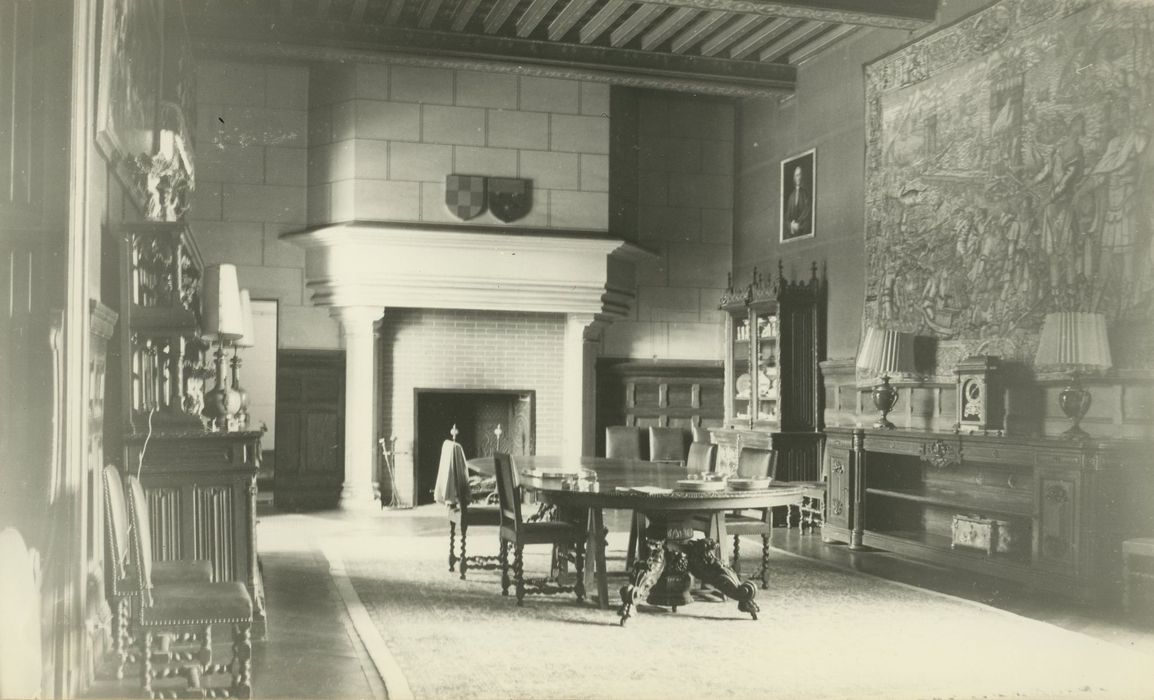 Château de Bourbilly : Aile ouest, 1er étage, grande salle, vue générale