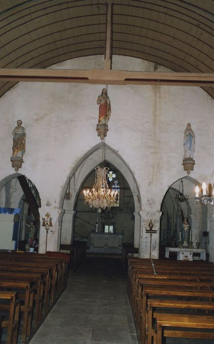 Eglise Saint-Nicolas : Nef, vue générale