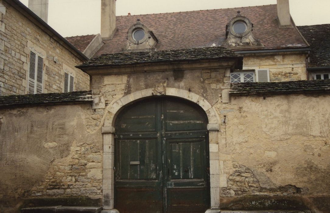 Immeuble dit Maison Bélime : Portail d’accès sur rue, vue générale