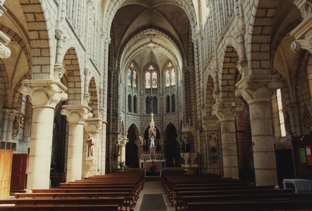 Eglise Saint-Jean de Lapte : Nef, vue générale