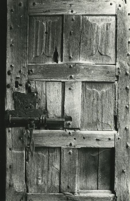 Eglise Notre-Dame de l'Assomption : Portail d’accès sud, vantaux, détail