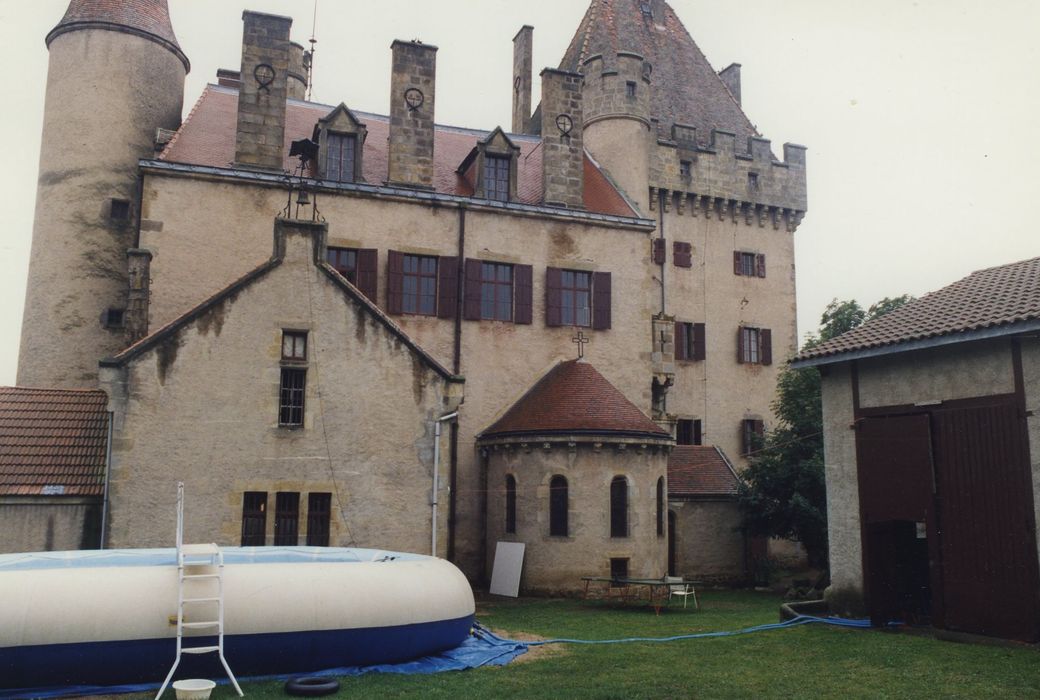 Château de Védrines : Façade ouest, vue générale