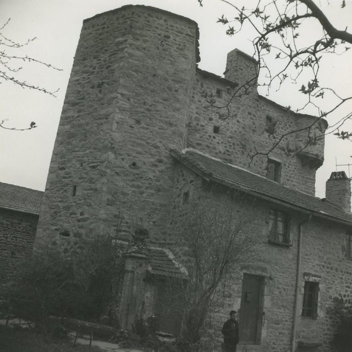 Château de Ventressac : Façades est, vue générale