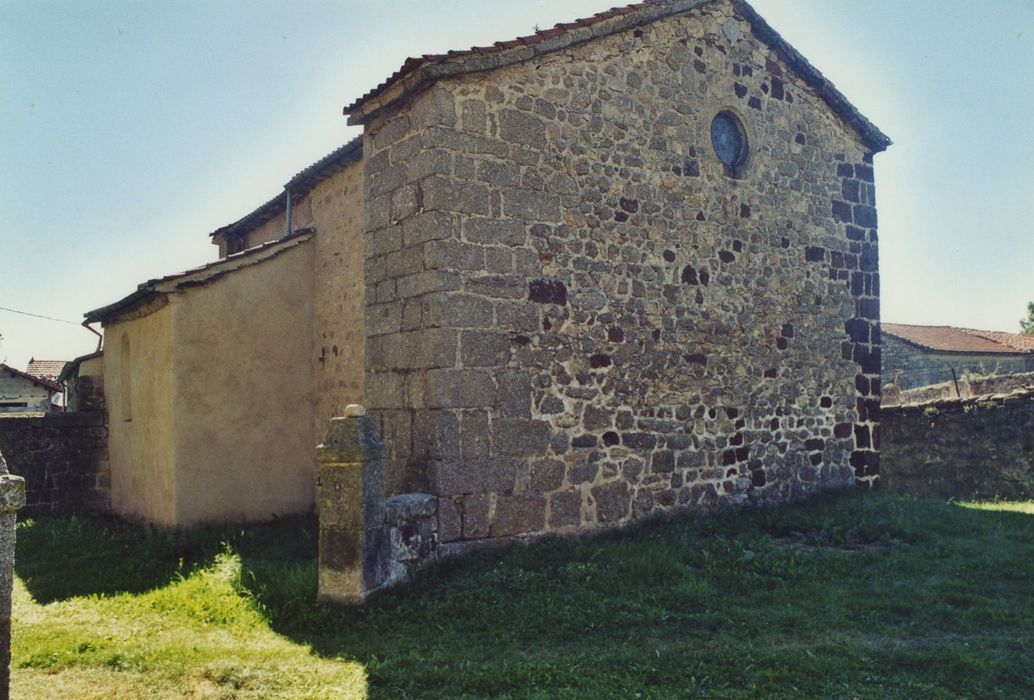 Eglise Saint-Sébastien : Façade occidentale, vue générale