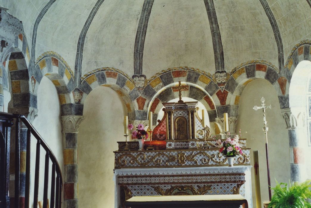 Eglise Saint-Sébastien : Peintures monumentales du choeur, vue partielle