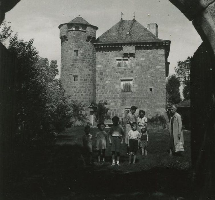 Château de la Borie : Façade sud, vue générale