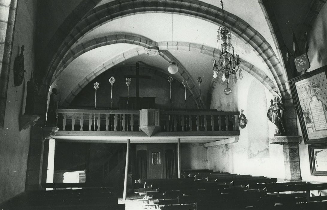 Eglise Saint-Etienne : Nef, vue générale