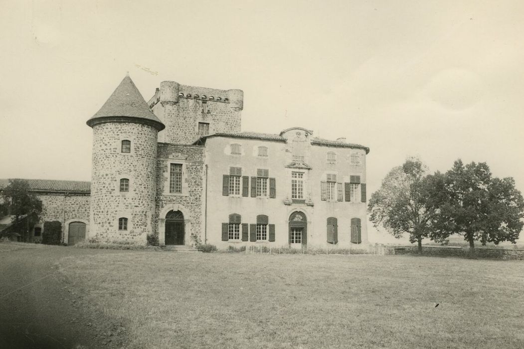 Château de Poinsac : Façade sud, vue générale