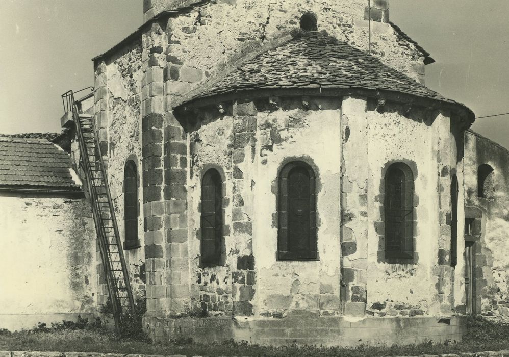 Eglise paroissiale Saint-Mathieu : Chevet, vue générale