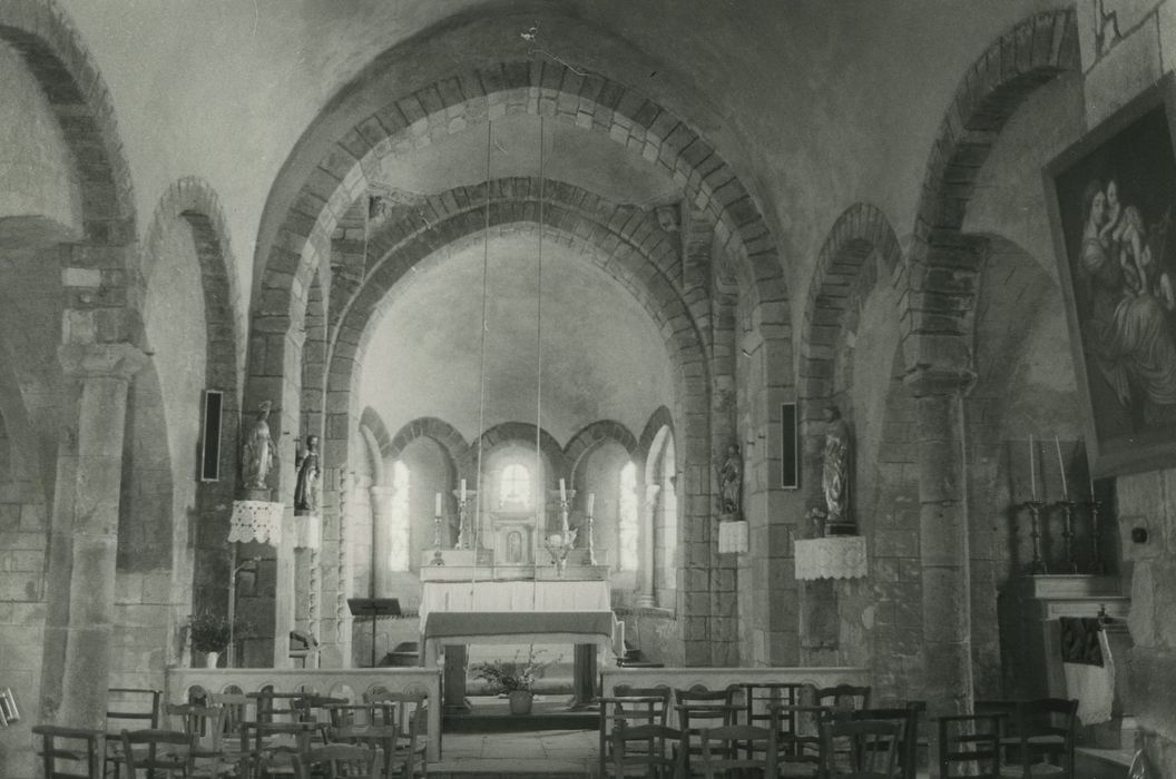 Eglise paroissiale Saint-Mathieu : Nef, vue générale